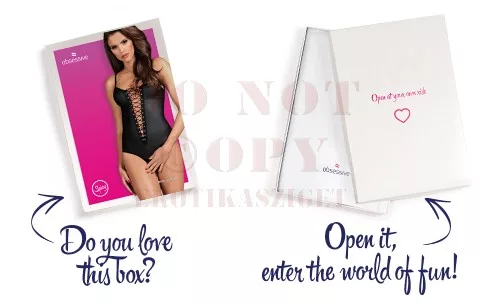 Obsessive Redella nyitott bőrhatású body - L/XL