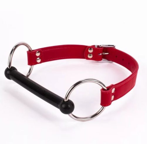 Devil szilikon harapórúd piros bőr pánttal