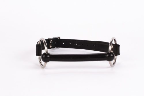 Devil szilikon harapórúd fekete bőr pánttal