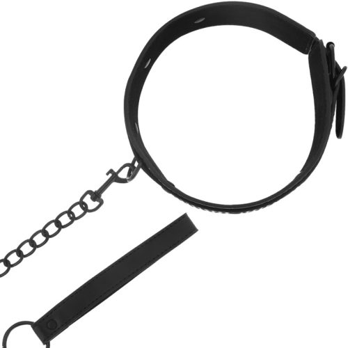 Intense vegan Fetish  gallér pórázzal