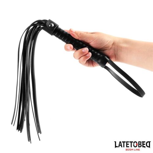 Latetobed BDSM Line fekete korbács - 52 CM